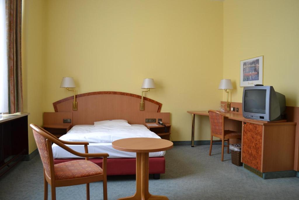 Tagungshotel Hoechster Hof Frankfurt am Main Room photo