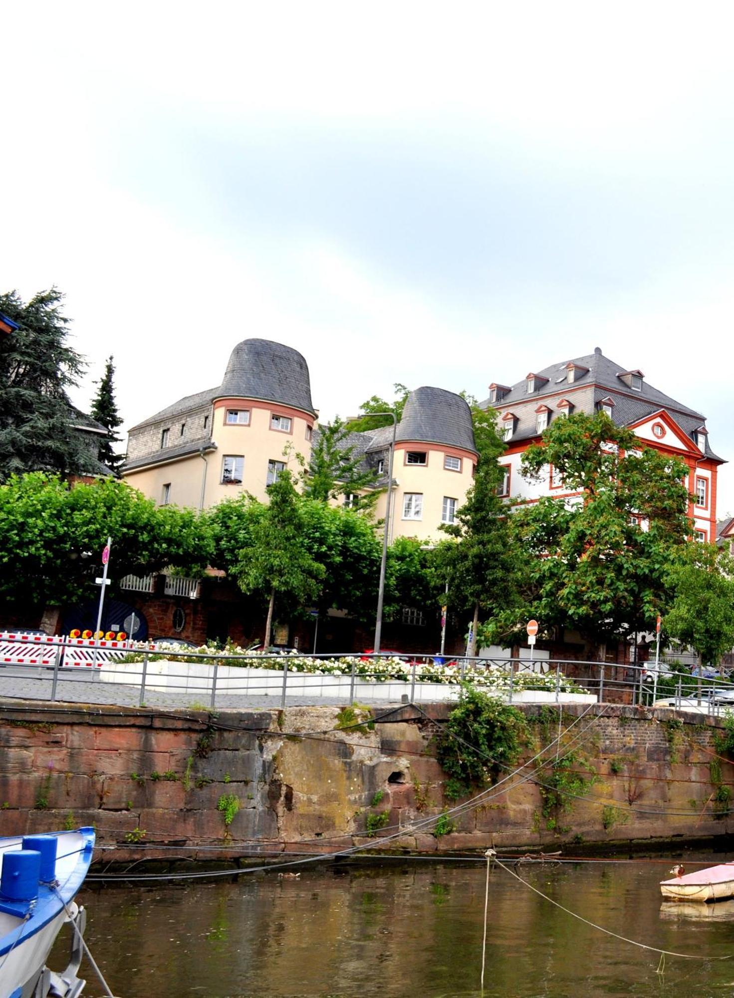 Tagungshotel Hoechster Hof Frankfurt am Main Exterior photo